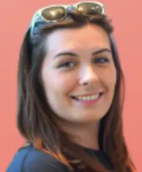 Brunette woman wearing sunglasses