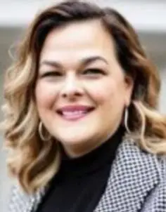 Smiling woman with wavy hair